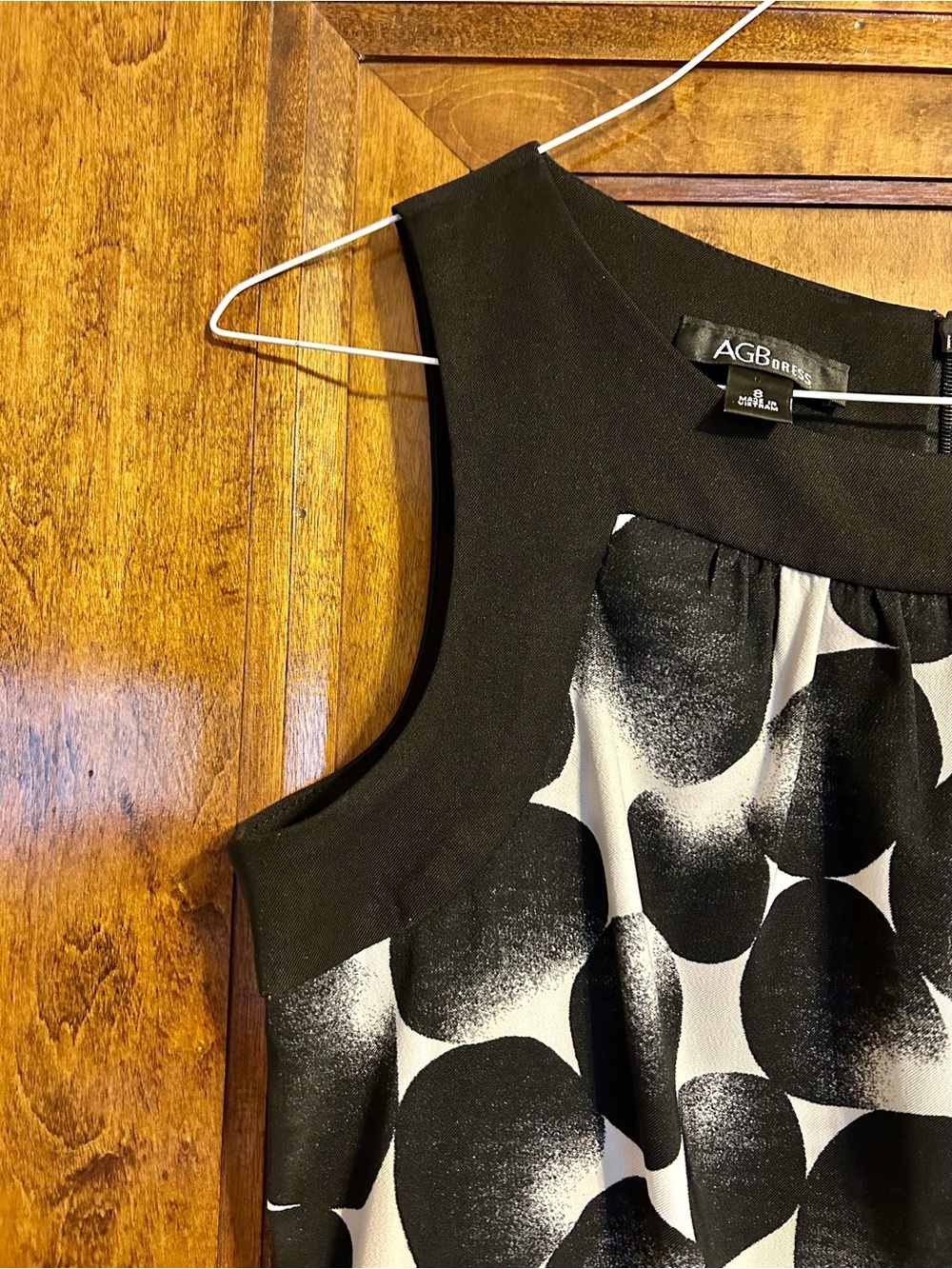 Sleeveless Black and White Polka Dot Midi Dress - Picture 3 of 6